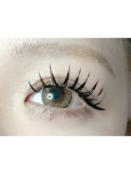 ボリュームのある目元にしたい