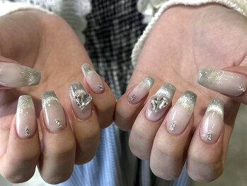 ネイルアヴァンス 京橋店(Nail AVANCE.)/マグネットフレンチネイル☆