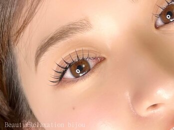 ビジュゥの写真/【人気No.1★LEDマツエク】特別技法で装着するので、より長持ちする★毛が短い方/バサバサは嫌な方にも!