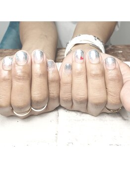 シオン(Sion)/ラメグラデーション