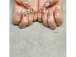 アシンメトリーニュアンスネイル