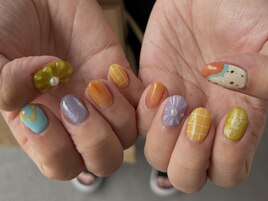 カラフル持ち込みネイル