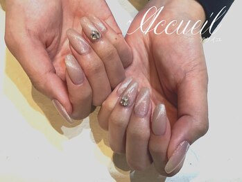 アクイユ 銀座店(ACCUEIL)/Vカット＆マグネットネイル
