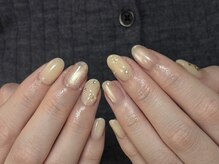 バターイエロー