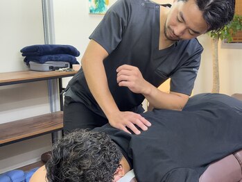 ユア ボディールーム 広尾本院(YOUR BODY ROOM)の写真/【完全プライベート空間で不調からの卒業】歴16年の柔道整復師が貴方のつらい肩こり/腰痛など徹底改善◎