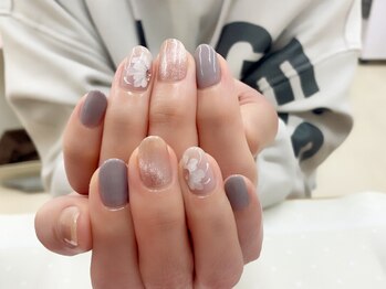 プルミエ ネイル(Premier Nail)/手描きフラワー&マグネット