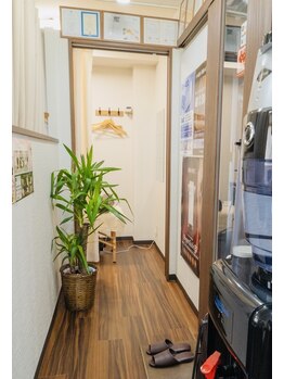 ナイン整骨院 三軒茶屋院/入口