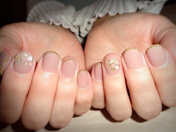 アミュリー ネイル アトリエ(Amury nail atelier)/フラッシュネイル シェル 大人