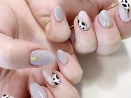 アニマル柄ネイル