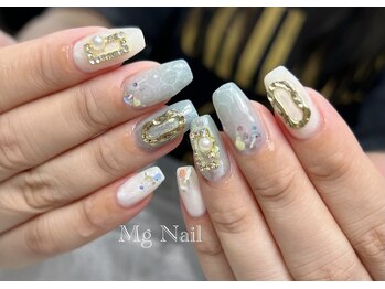 エムジーネイル(Mg Nail)/