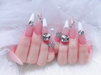 ルル 関内(LuLu)の写真/駅チカ！！仕事終わりにも通いやすい◎当日の直前予約も大歓迎です♪ 価格以上のネイルデザインをご提供◎