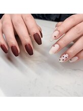 エンズネイル(O’s nail)/アシメントリーネイル
