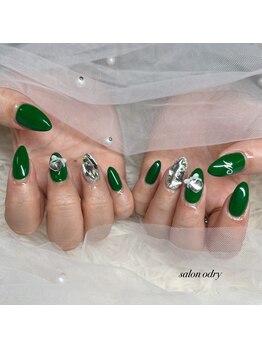 ４本アート★持ち込みOK