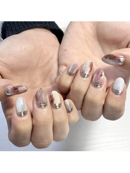 テラックス/もやもやネイル