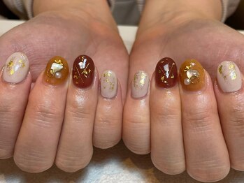 メイヴン(Maven)/シェルと金箔アート