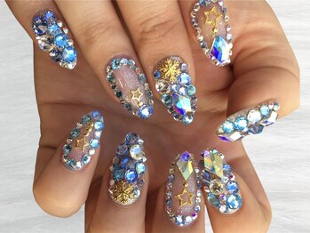 ネイルズ とんぷそん/女なキラキラしてなんぼ♪