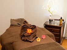 癒の雰囲気（完全個室のプライベートサロン。他の方の目を気にせずリラックス）