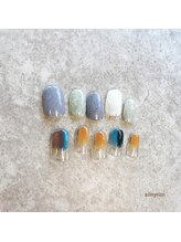 シルニー リム(Silny rim)/アシンメトリーニュアンスネイル