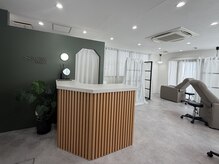 スワンシェード 浜松駅前(SUWAN SHADE)の雰囲気（男性のための、洗練された空間 理想の眉毛へ[ 眉 ]）