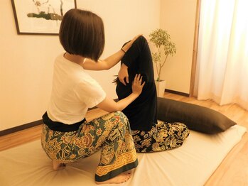 ホグタイ(Hogu Thai)/タイ古式マッサージでストレッチ