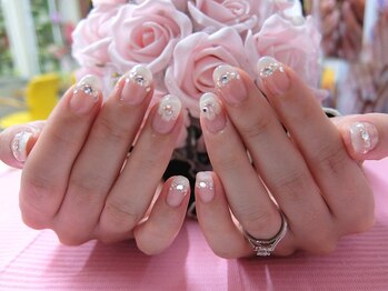 ネイルサロンミキ 横浜(MIKI)/ブライダルシャネルカメリア花