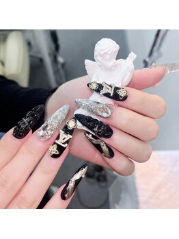 グロー ネイル(Glow Nail)/