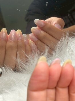 Nail Salon Fioreの写真/指先に馴染むシンプルorグラデーションを4400円→3500円で体験!理想の指先へ◎
