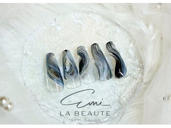 エミラボーテ 心斎橋店(Emi la beaute)/ニュアンスネイル