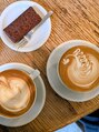 美容整体プラスフィール 横浜店 時間が空いたときはカフェも楽しんでます!