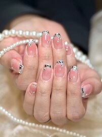 チークネイルｘガラスフレンチ