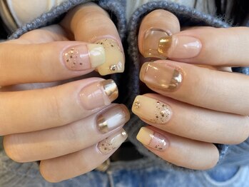 トレンチ(TRENCH)の写真/ショートネイルで可愛く洗練された指先を演出☆シンプル～個性派デザインまで豊富なデザインはブログにて♪