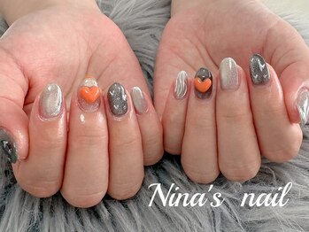 ニナズネイル(Nina's Nail)/ぷっくりネイル
