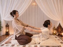 癒楽/本格タイ古式で深く伸ばす