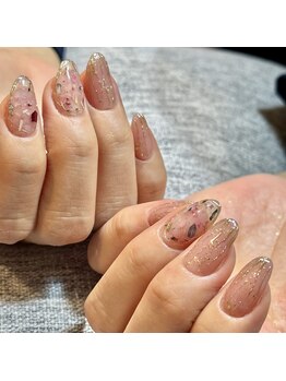 ラブクロム(LOVE CHROME)/春の押し花ネイル