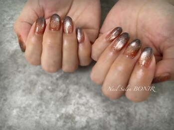 ボニール(BONIR)/マグ× gradation