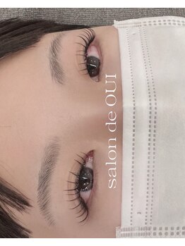 サロンドウイ(salon de OUI)/フラットラッシュ140本