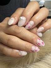 ヘアーアンドネイル ルシア(Hair&Nail Lucia)/手描きチューリップ