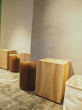 レム(Lem)/待合室