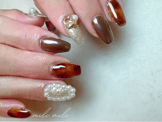 2025年冬】べっ甲 パールのネイルデザイン集｜人気順｜5ページ目  