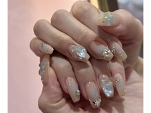 ちゅるんネイルやワンホンネイルはおまかせください♪