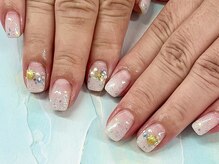 ディーネイル 京橋(D-nail)/立和名/ホワイトグラデ夏ver.