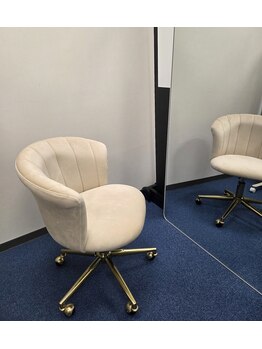 スタパト 池袋店/椅子がふわふわになりました♪