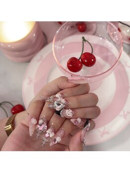 ワイベール 新宿西口店(YVeil)/