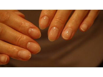 ノイシュ(Neusch)/ハンドセラピーネイルケア