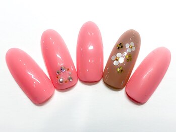 スリール(Sriel)/ハンド定額7980円