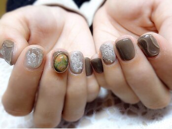 アミュリー ネイル アトリエ(Amury nail atelier)/ちぐはぐ ニュアンス シアー