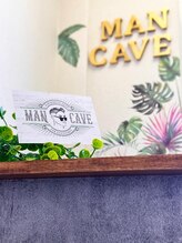 マンケイブ(MAN CAVE)/フロント