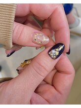 マド(mado.)/クリスマスネイル