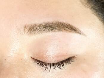 ハレ(Hale)の写真/【美眉スタイリング×次世代まつ毛パーマ】骨格を見極めデザイニング♪セットメニューで理想のお目元に☆