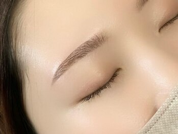 フィズアイビューティー 岡崎竜美ヶ丘店(fiz eye beauty)/眉毛スタイリング｜アイブロウ